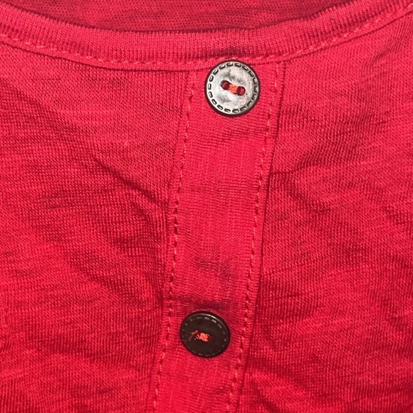 Women’s Red Tie Knotted Bottom Tank Top Shirt - Picture 4 of 6